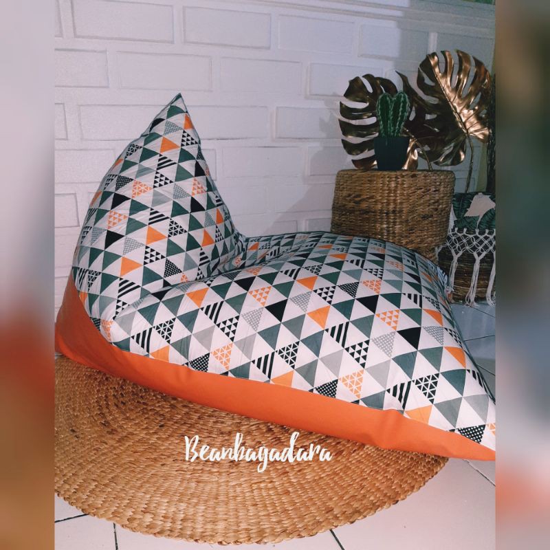 Beanbag triangle size L siap pakai