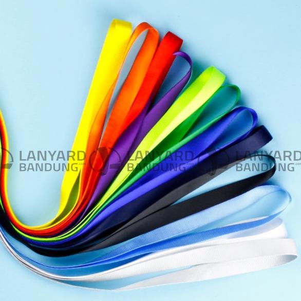 

Diskon VNVWQ Tali LANYARD lebar 2 cm polyster STOPPER ID Card Name Tag gantungan idcard POLOS 69 Stock Banyak