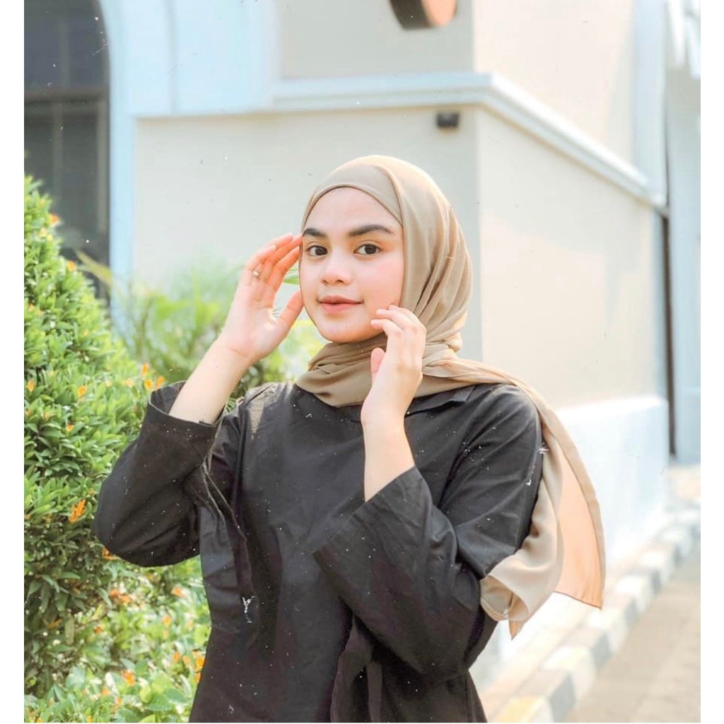 PASHMINA + INNER 2IN1 BISA BOLAK BALIK / PASMINA INNER / PASHMINA INSTAN / PASHMINA CERUTY BABY DOLL BY IZZA