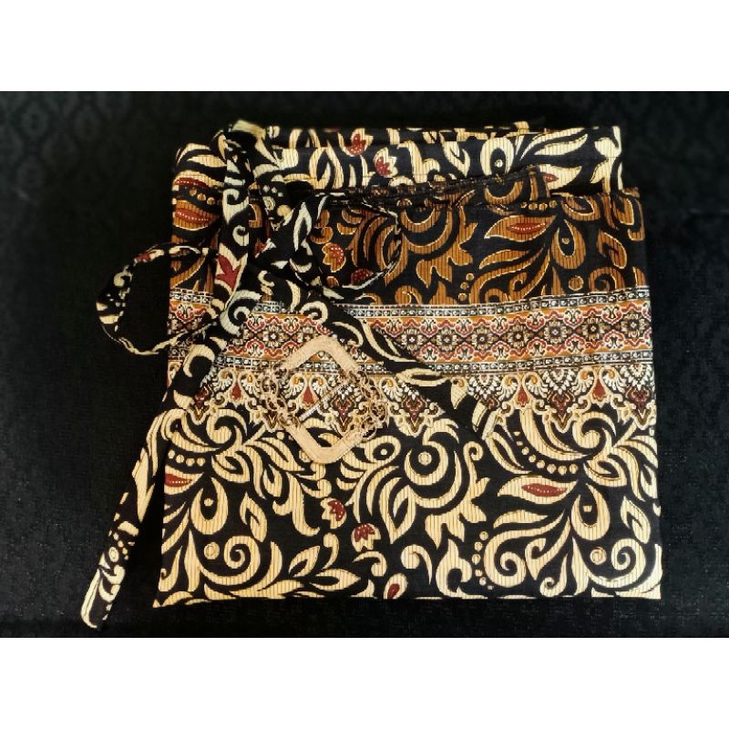 Rok lilit batik // kain lilit // rok etnik // rok kebaya // rok lilit // rok lilit kamboja silver // Bawahan Kebaya Pesta Terbaru