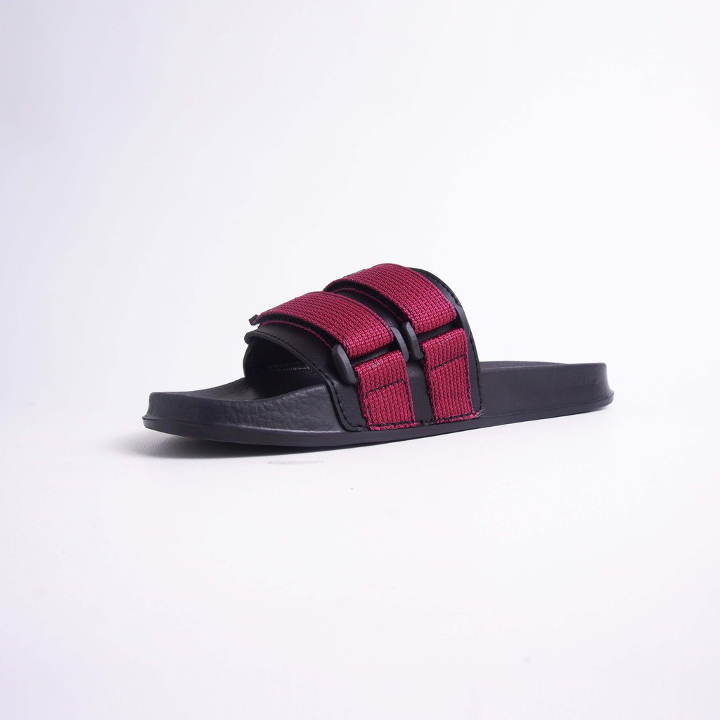 John&amp;Jill Velcra Sandal Maroon