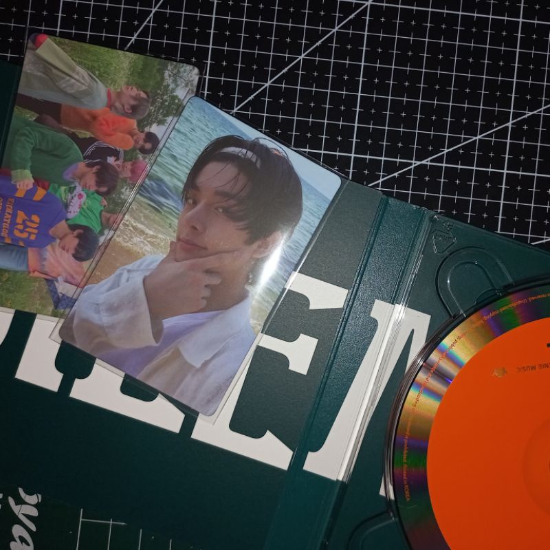 BOOKED album essential unsealed pc jake esse odysseus ody group chary charybdis enhypen