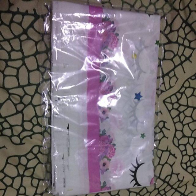 Taplak Meja Desain Mata Besar Bahan Kertas Untuk Pesta Ulang Tahun