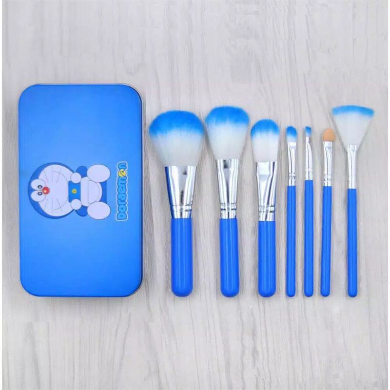 BRUSH MAKE UP 7 IN 1 HELLO KITTY, DORAEMON