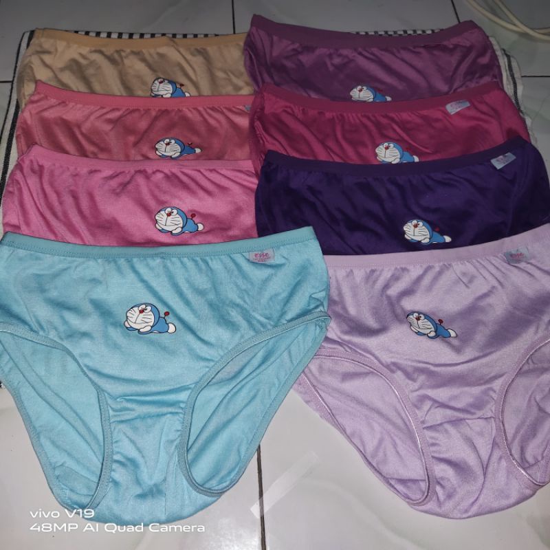 CELANA DALAM DORAEMON