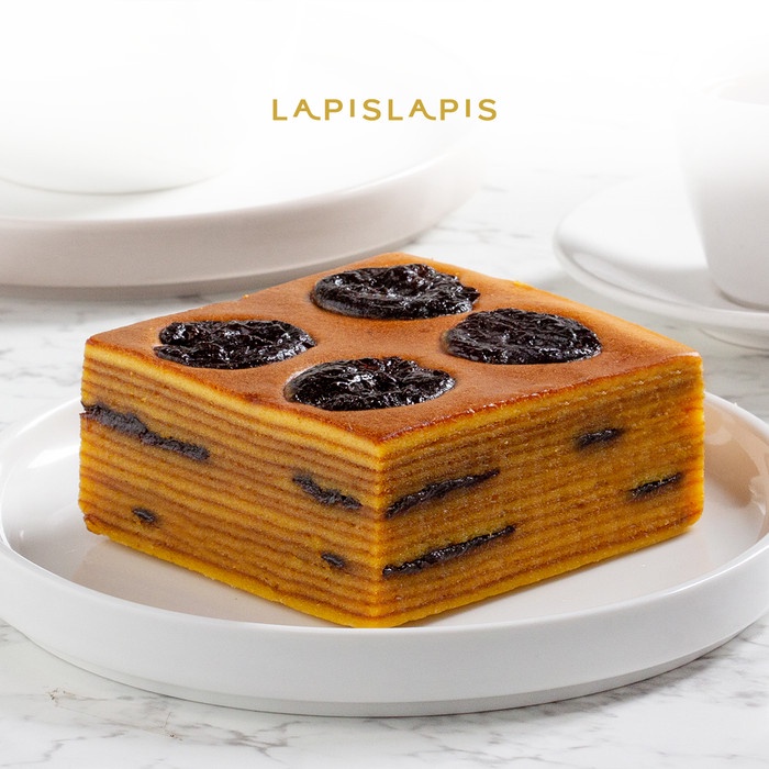 

T20R Lapis Legit Prune Ukuran Quarter (10X10Cm) Ht501Gr