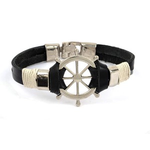 Gelang kulit impor pirate Steer