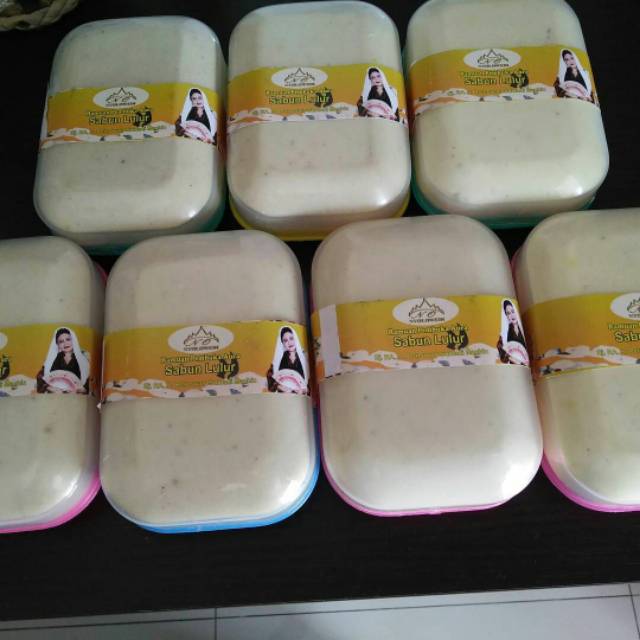 NYOLOWEDI SABUN LULUR/JERAWAT