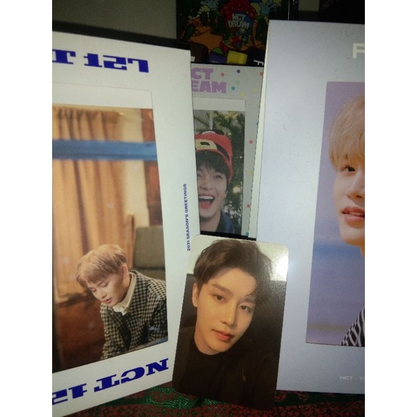 BOOKED NCT127 taeil sg21 photopack selca pc
