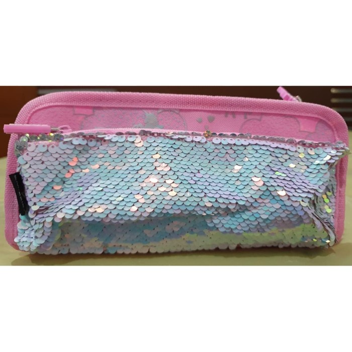 

Smiggle Pencil Case
