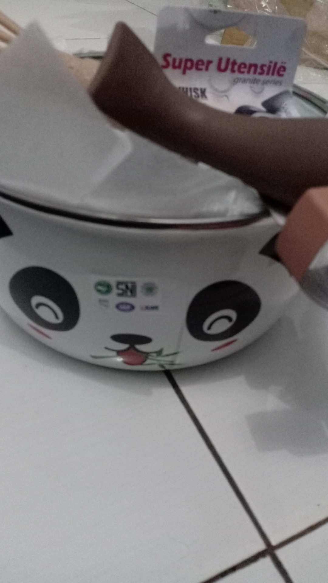 Maspion Hello Panda Panci Enamel 22 Cm