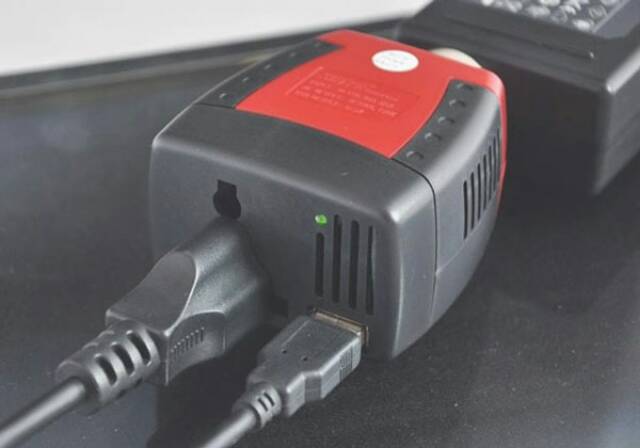 150W Compact Power Car Inverter 220V AC EU Plug and 5V USB Charger