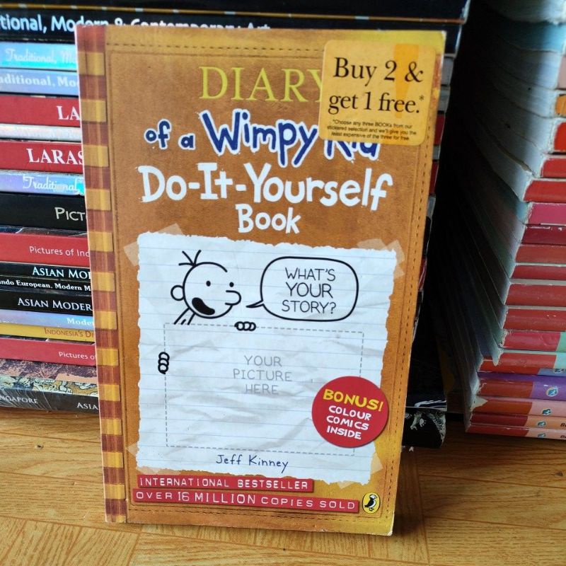 Book Diary of a Wimpy Kid Do It Yourself Book
