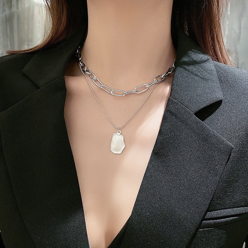 2021 New Double Layered Irregular Necklace Female Ins Tide Design Sense of Personality Fashion Clavicle Chain Sexy Girl Jewelry