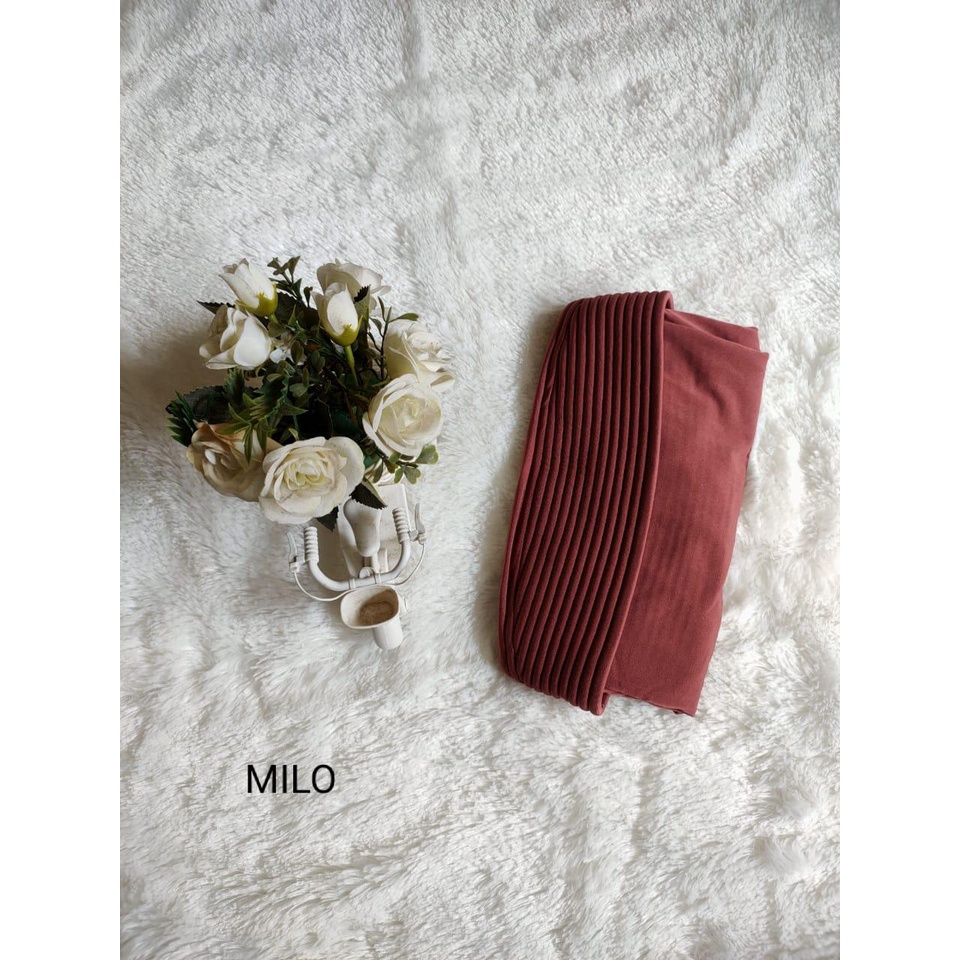 JILBAB BERGO PINGUIN/HIJAB BERGO SPORT JERSY/KERUDUNG KHIMAR PET JERSY/BERGO PINGUIN-Milo