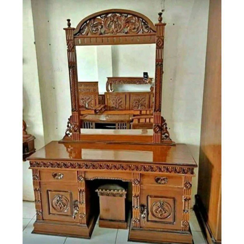 Meja rias Rahwana kayu jati / meja rias ukir Jepara kayu jati / furniture Jepara