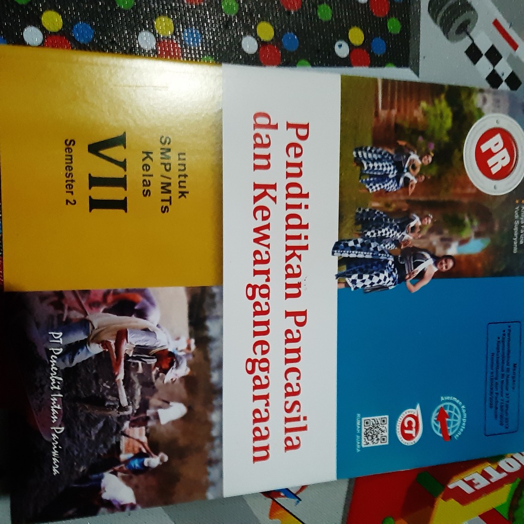 Buku Pr Ppkn Kelas 7 Semester 2 Lks Intan Pariwara 2020 2021 Shopee Indonesia