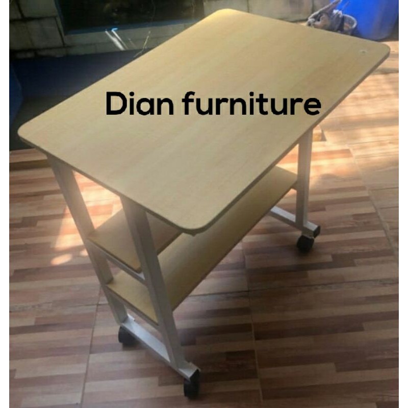 (DELIVEREE ) HPL Meja belajar kaki roda /Meja Laptop / meja komputer/ Meja Kerja