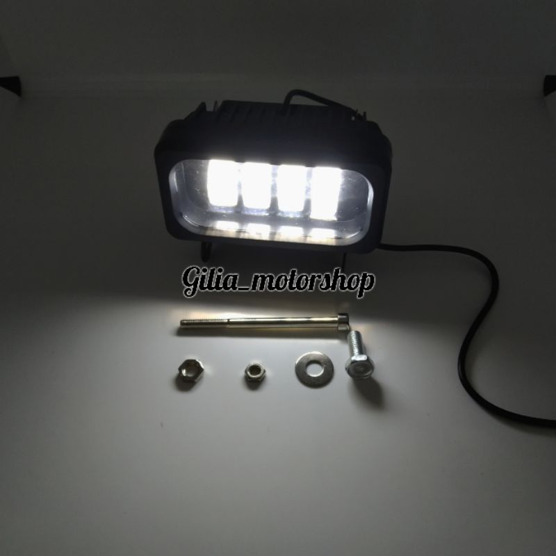 Lampu tembak 4 LED 12watt /lampu tembak sorot Cwl 4373 model Kotak