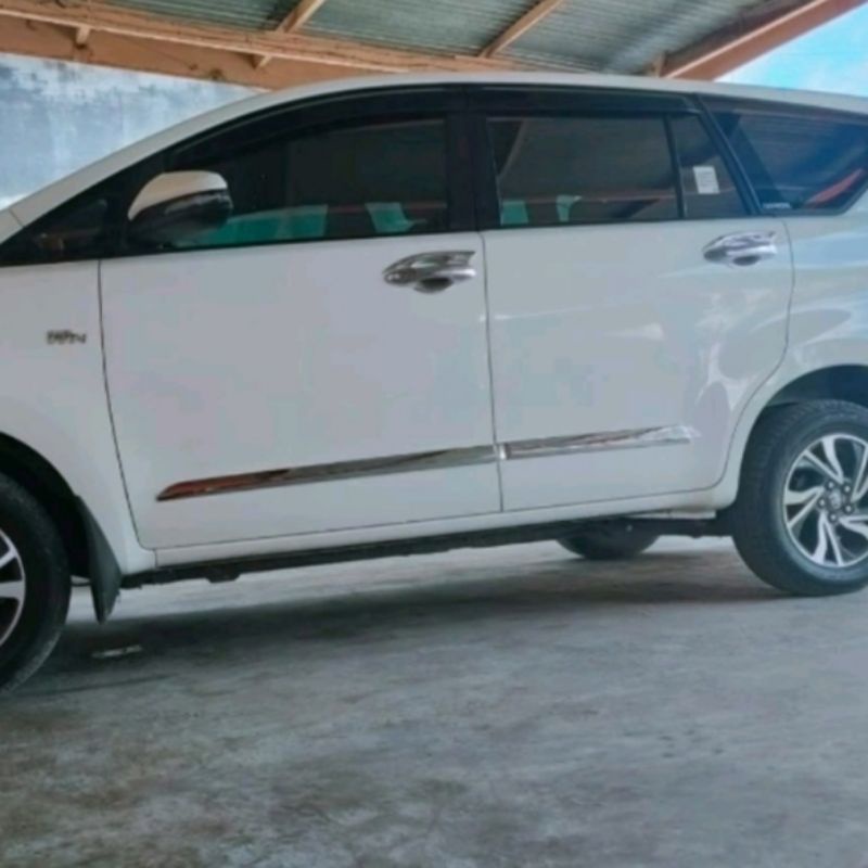 List body LIS BODI samping TOYOTA INNOVA INOVA REBORN 2016 sampai 2023 2022 2021 2020 2019 2018 2017 WARNA CHROME CROME hitam DOFF ribon