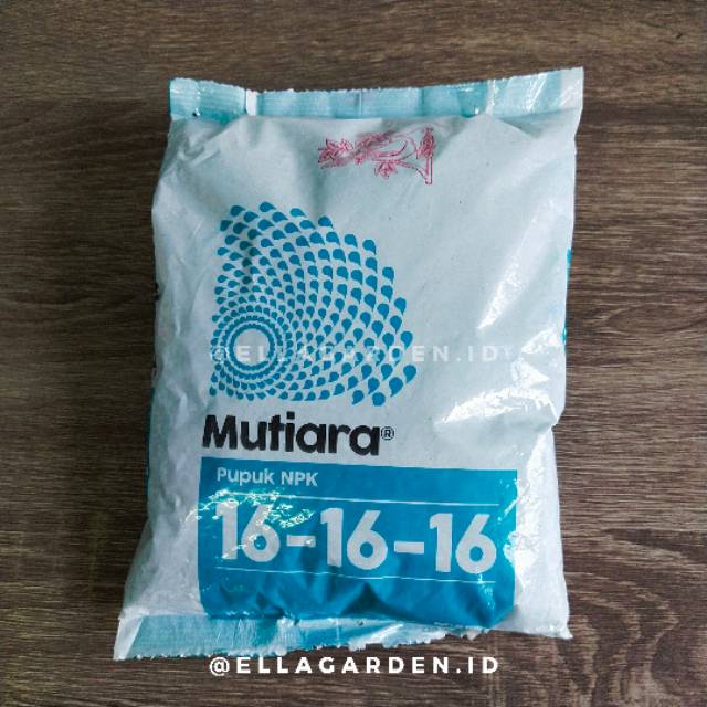 Mutiara Pupuk NPK 16.16.16