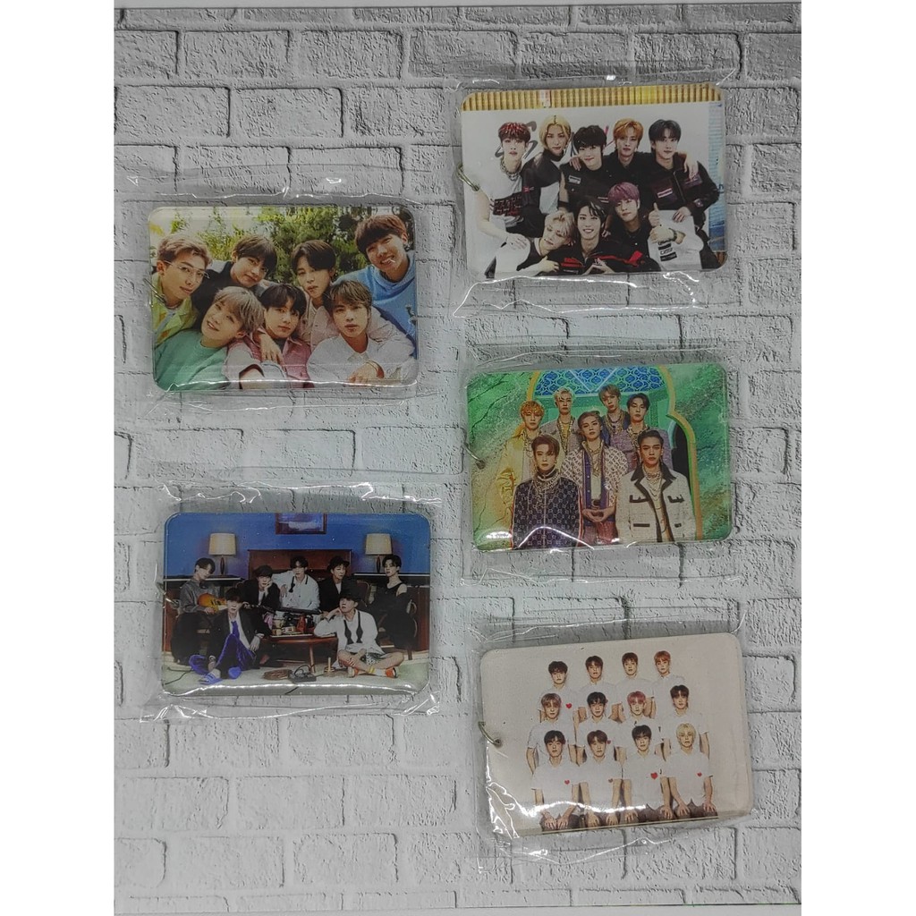 

Ganci Kpop Akrilik Bentuk