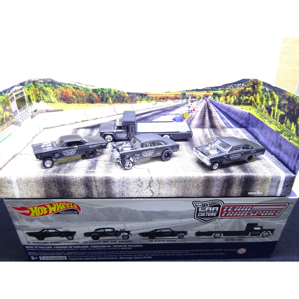 Hot Wheels 66 Supernova Loose New Black Hole Diorama