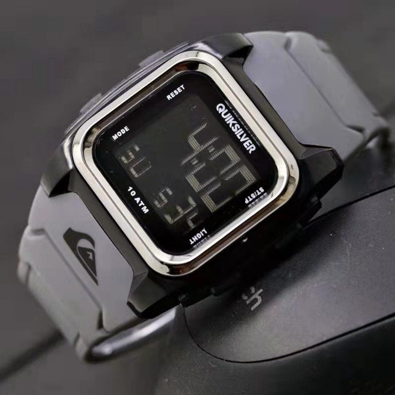 (SS) Jam Tangan Pria Sporty Digital Anti Air QS-50