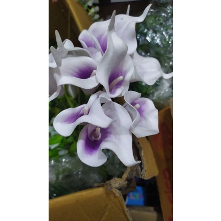 Bunga Lili Bunga Lily Palsu Bunga Artificial Bunga Plastik Bunga Hias Dekorasi Properti Foto-Ungu