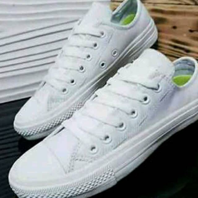 SEPATU SNEAKER WANITA // Sepatu Converse. // Sepatu allstar ct. putih polos.// Sepatu sekolah.// Sep