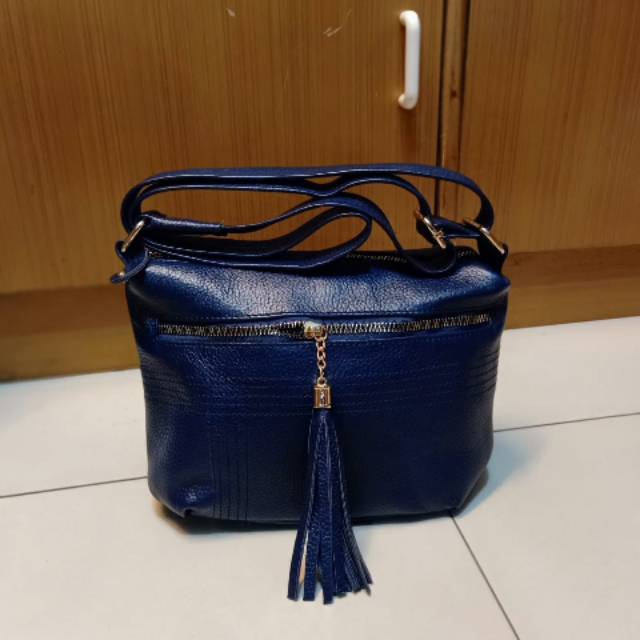 TAS SELEMPANG WANITA KULIT SAPI ASLI SAVVY BIRU DONGKER