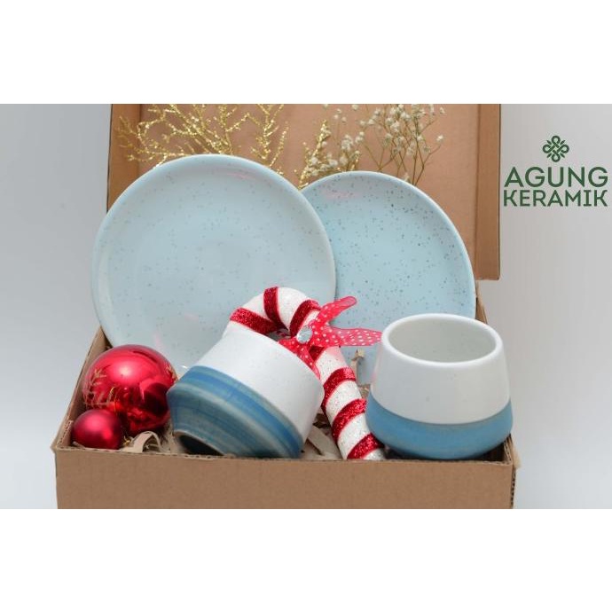 

PARCEL NATAL ULTAH HAMPERS AGUNG KERAMIK SX542CX1S