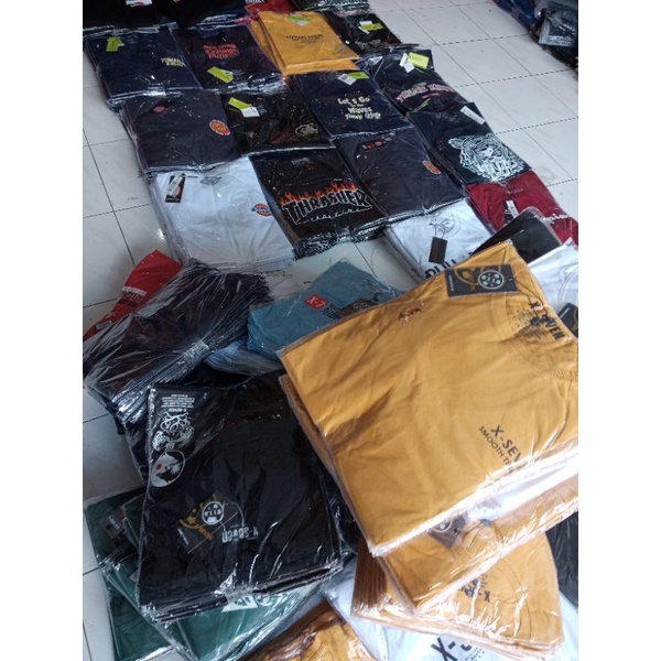 Grosir kaos distro premium murah/Kaos distro remaja/Obral kaos murah /kaos katun Combet premium