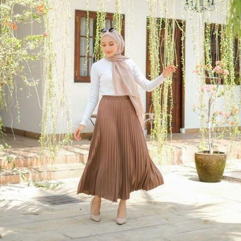 CLEARANCE SALE / ROK PLISKET/ PLEATS SKIRT