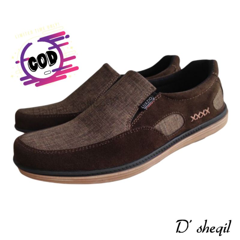 sepatu slip on pria casual murah