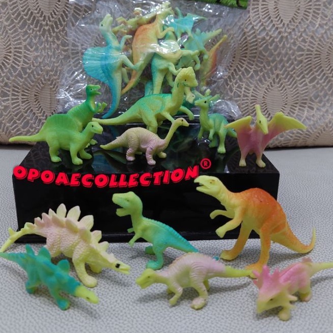 Mainan Miniatur Dino Mini Dinosaurus World Bahan Karet