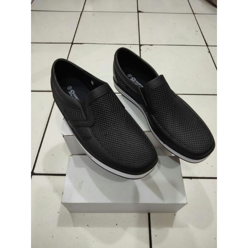 Sepatu Pantofel Karet Sankyo SAF 116