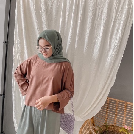 GFM crop top // atasan lucu // baju atasan wanita // luna crop top // stacy crop top // alana batwin