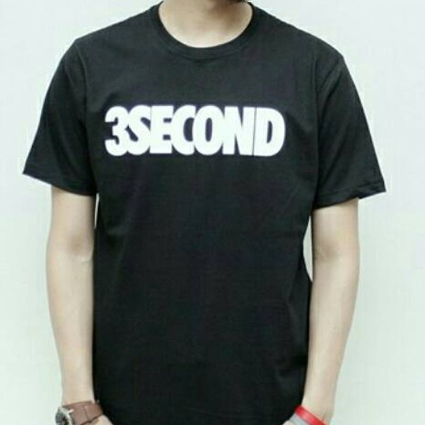 3SECOND KAOS 3SECOND THREE SECOND LENGAN PENDEK HITAM 3SECOND TSHIRT