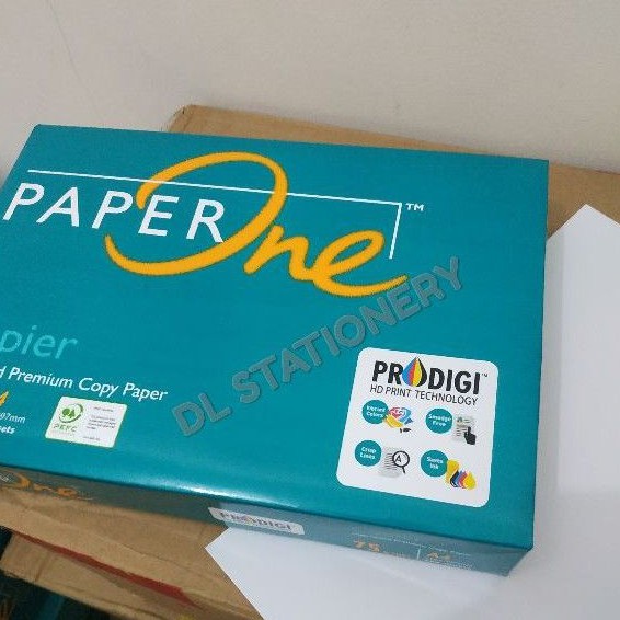 

KERTAS HVS PAPERONE ISI 50 & 100 LEMBAR A4 75 GR