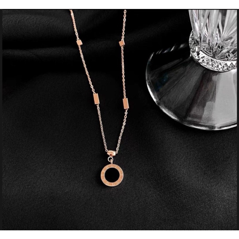 Kalung Titanium Wanita Rosegold