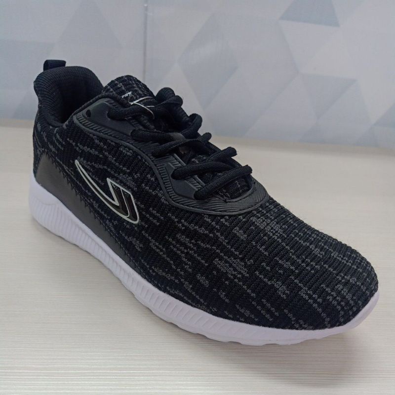 Sepatu priaNEW ERA2Sepatu sneaker