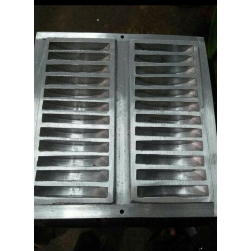 CETAKAN KUE PANCONG ISI 24LUBANG