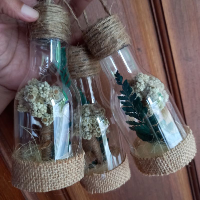 Souvenir hadiah bunga kering abadi dalam botol souvenir nikah unik murah