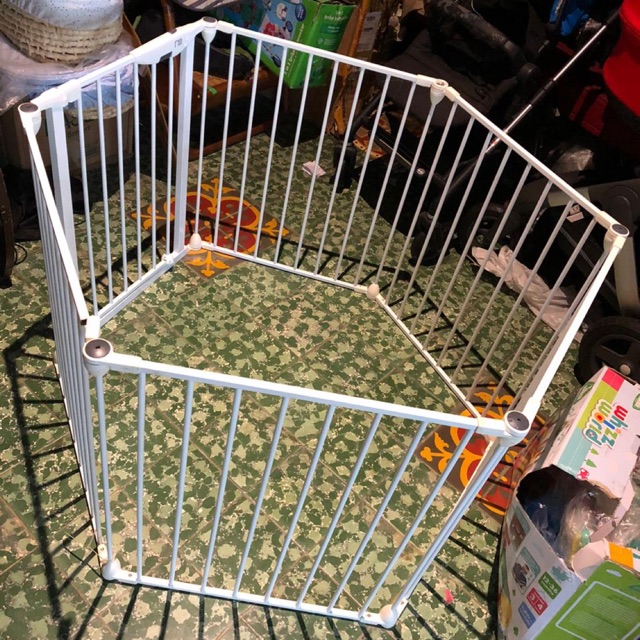 Baby gate mothercare