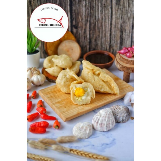 

Pempek Kapal Selam Size Besar