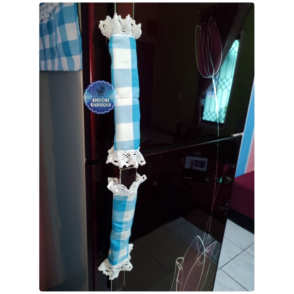 SARUNG GAGANG Pintu Kulkas / Cover Pegangan Pintu Kulkas Harga untuk 1 pc Motif Estetik Kotak Gingham Ala Korea