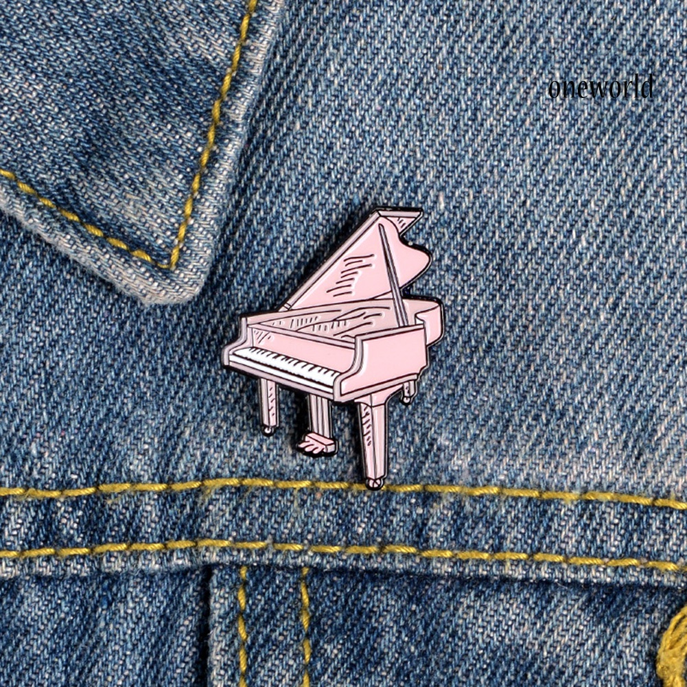 OW@ Cartoon Unisex Piano Shaped Enamel Brooch Pin Music Lover Bag Hat Badge Gift