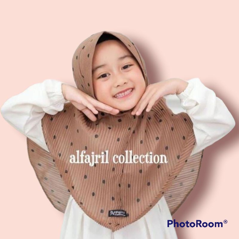 HIJAB INSTAN ANAK PET PLISKET POLKADOT BERGO PED POLKA BERGO PAD POLKADOT ANAK BY AL FAJRIL CERUTY O