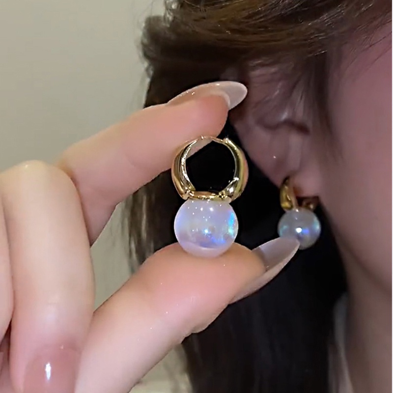 Anting Tusuk Gantung Desain Mermaid Hias Mutiara Putih Gaya Elegan Untuk Wanita